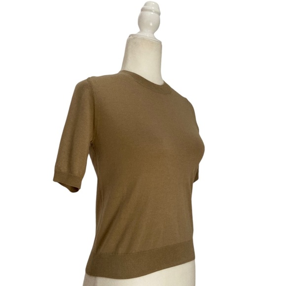 Burberry Uniform 100% Merino Wool Short Sleeve Crew Neck Sweater XS Caramel - Picture 10 of 11